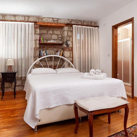 Flores Hotel Алакати Екстериор снимка