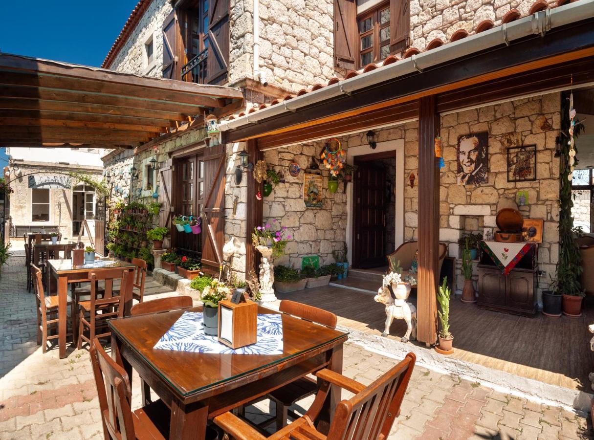 Flores Hotel Алакати Екстериор снимка