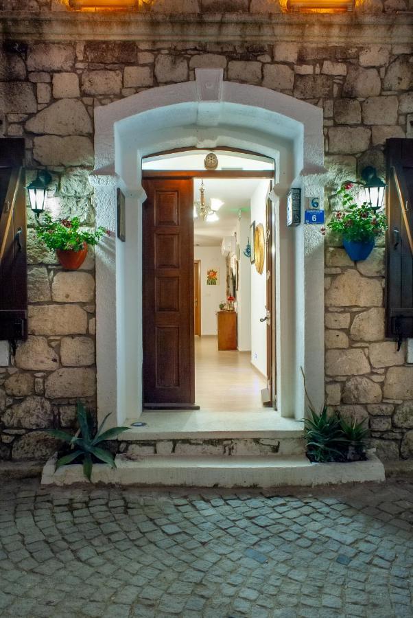 Flores Hotel Алакати Екстериор снимка