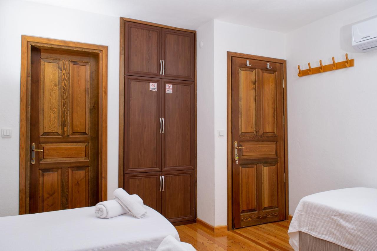 Flores Hotel Алакати Екстериор снимка