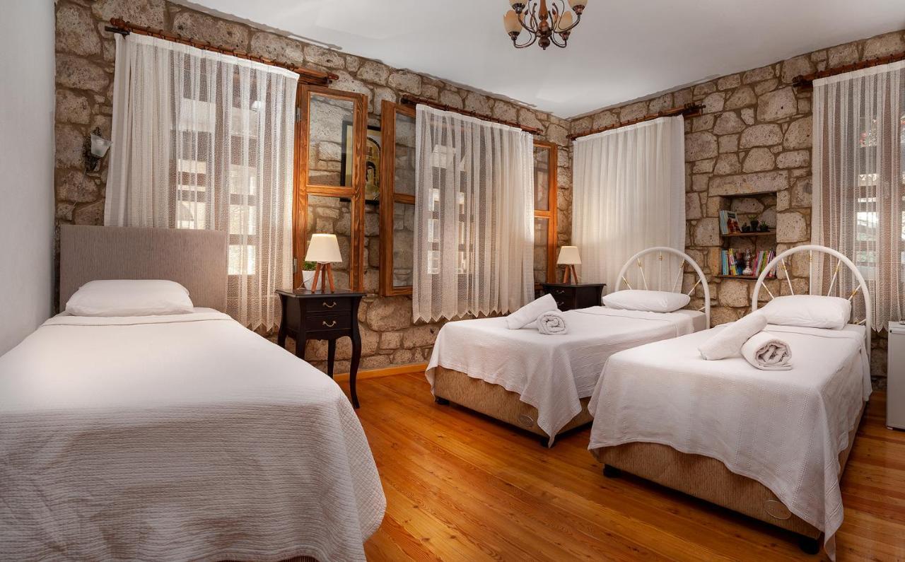 Flores Hotel Алакати Екстериор снимка
