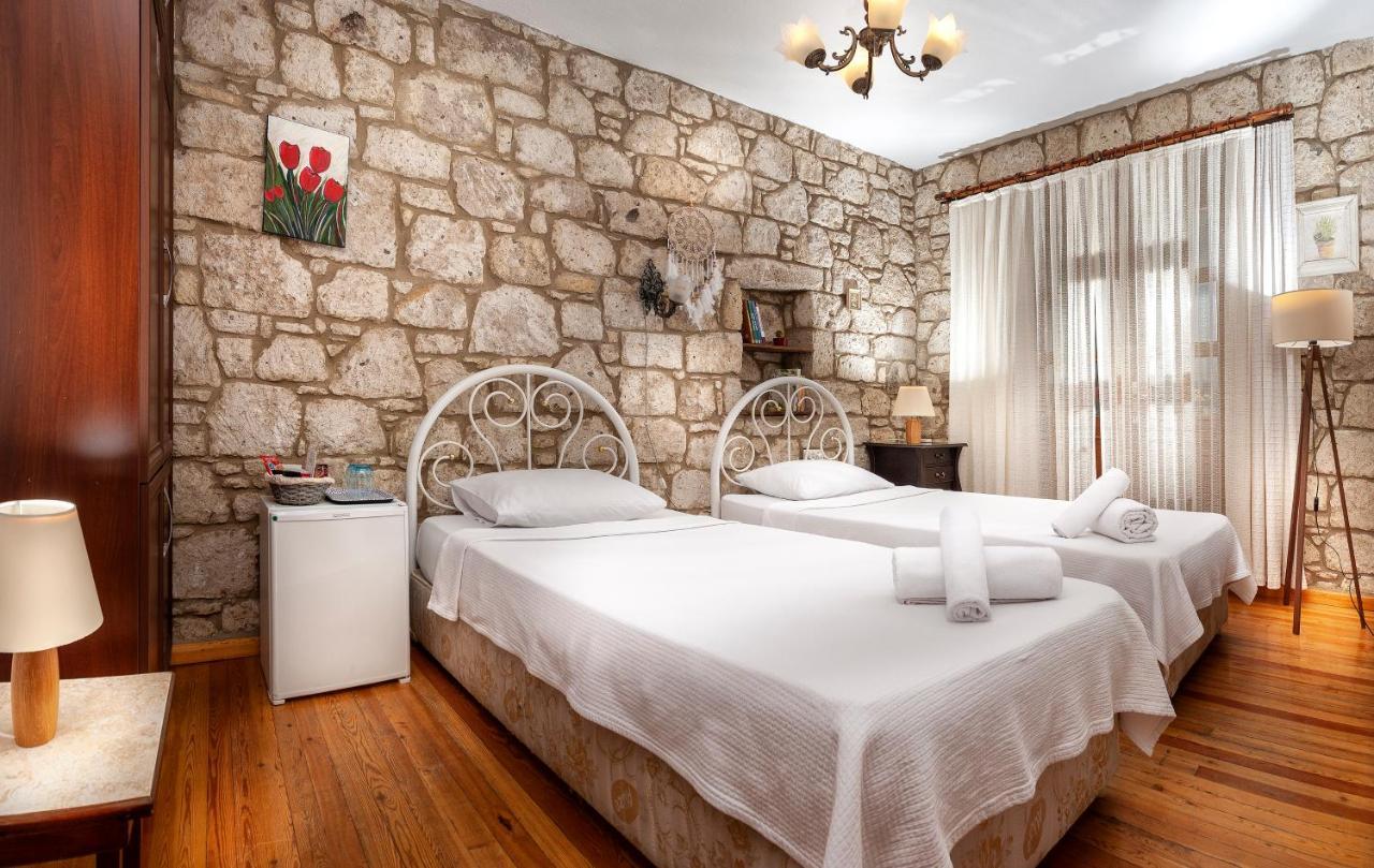 Flores Hotel Алакати Екстериор снимка