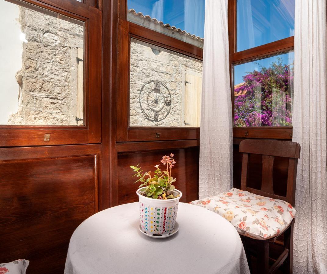 Flores Hotel Алакати Екстериор снимка