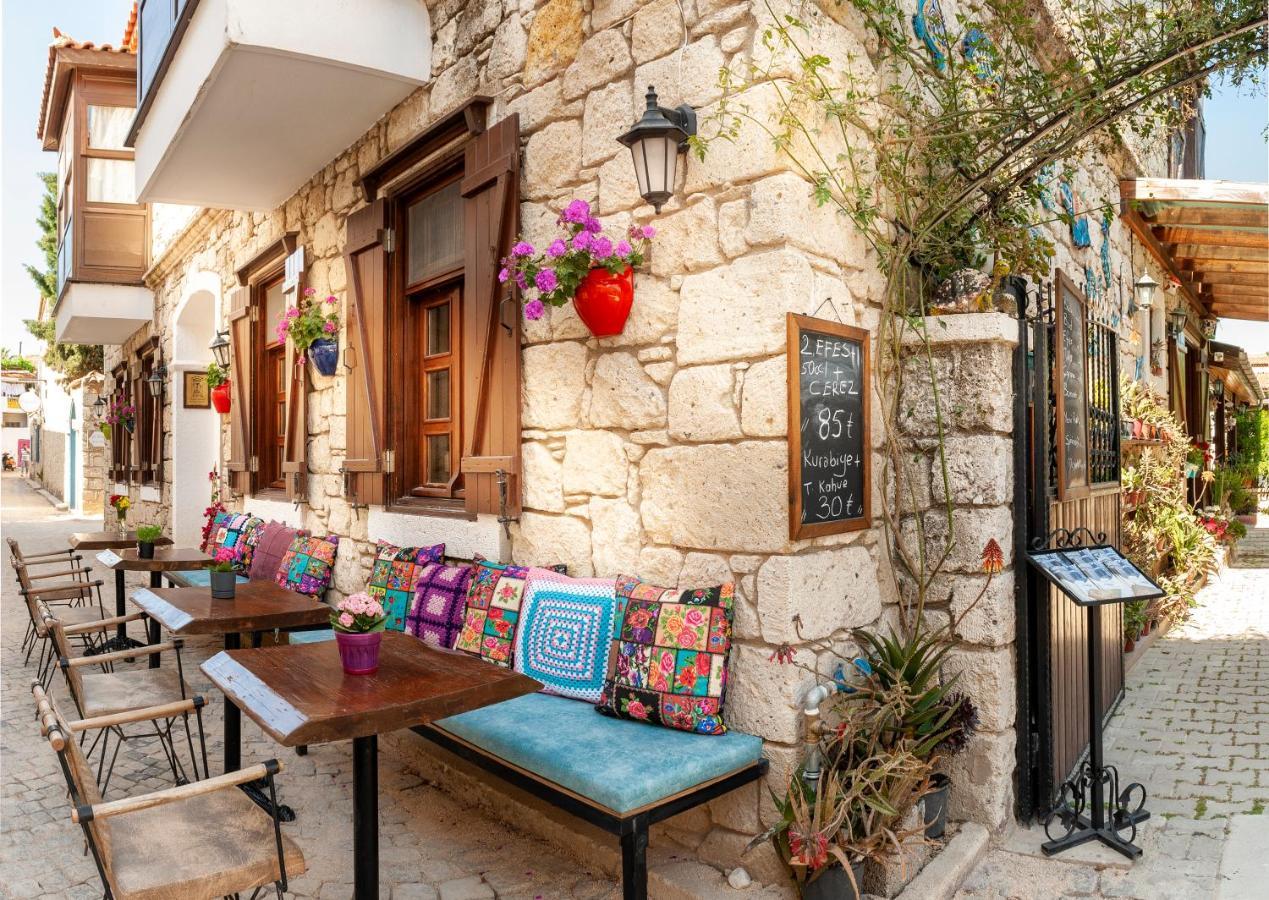 Flores Hotel Алакати Екстериор снимка